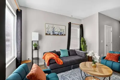 Image de Urban Oasis, 5 mins from Bottleworks & Downtown