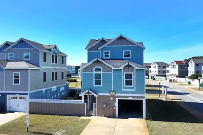 Image de Oceanside, close to beach, Hot Tub, Community Pool-Cb57, Coastal Casita
