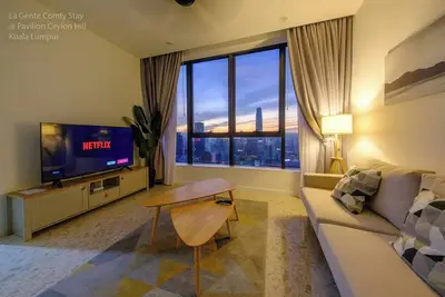 Image de Luxe 2r2b BukitBintang Ceylon 5m Jln Alor @LaGente