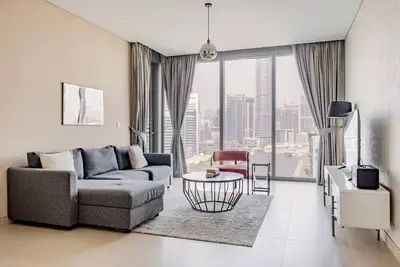 Image de Blueground | Dubai Marina, pool, nr Marina