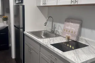 Image de Cozy 1-bedroom apartment in lovely Elizabeth with Ac