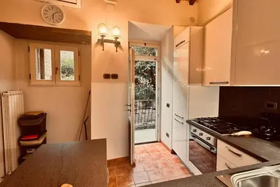 Image de Bel appartement pour 4 personnes avec climatisation, bain à remous, Wifi
