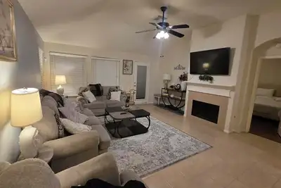 Image de Beautiful La Centera Katy Home Family Friendly Cul-De-Sac.