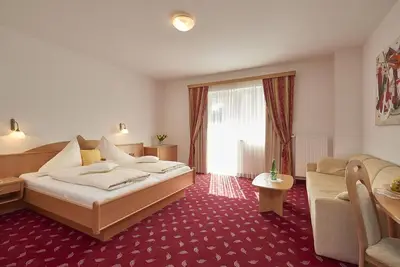 Image de 1 night in a double room Sun 4 mid-season - Breakfast Hotel Birkenhof