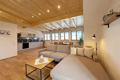 Image de Vacation apartment 1 Alpenrose - Ferienwohnungen Ochsenreiter