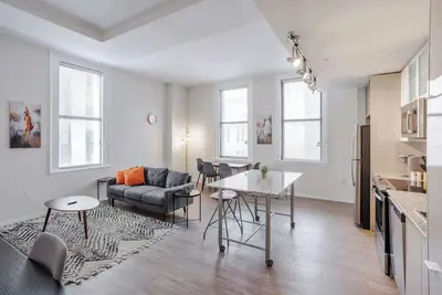 Image de Two CozySuites Sky Central  Rooftop, Pool #25