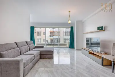 Image de A beautiful 3br home, opposite beach w/ Wifi & Ac