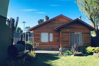 Image de Cabaña independiente en pleno centro de El Calafate / Independent Appart In Town