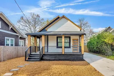 Image de Entire House