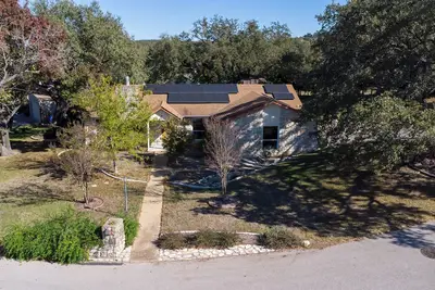 Image de Cozy 3br Retreat Near Lake Travis!