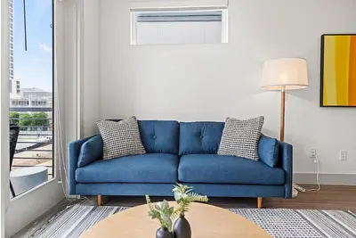 Image de 4 Units | Chic Central Austin Unit Near Top Attractions, Dining & Entertainment