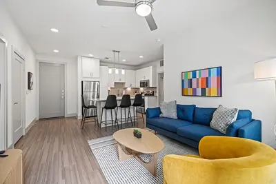 Image de Downtown Comfort | Fully Equipped Unit Near Rainey St. & Local Hotspots