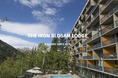 Image de Snowbird Jan 20-24! Iron Blosam Ski In Out sleeps 4 full kitchen & fireplace