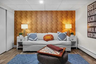 Image de Bachelorette Retreat-Hot Tub & Game Lounge