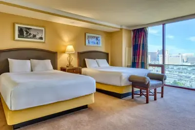 Image de 1-Bedroom Suite at a  Hotel