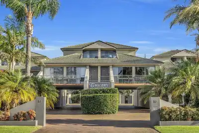 Tuscany Apartment 13