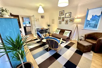 Image de Comfortable 2-bed home with full kitchen near transport links