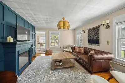 Image de Charming Copake Falls House