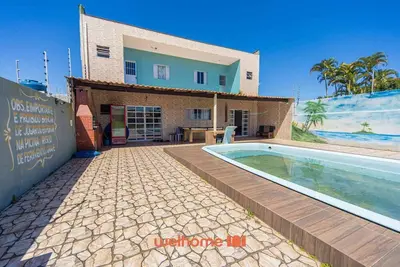 Image de Casa com Piscina  e Churrasqueira em Itanhaem