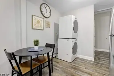 Image de Modern 2br Near Njit, Rutgers & Newark Airport – WiFi + Laundry