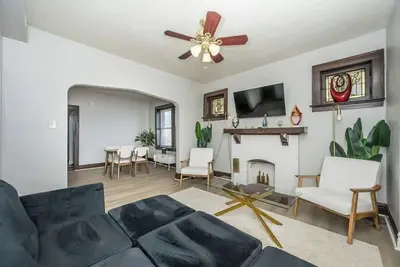 Image de Private Gym • 2br • Modern Condo Downtown