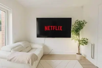 Image de Large 3-bed Home • near Co-op Live • Free parking