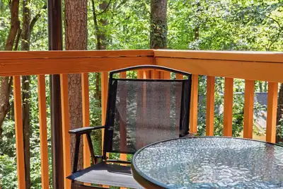 Image de Guest house - Stunning retreat -Surrounded by forest - Alpharetta
