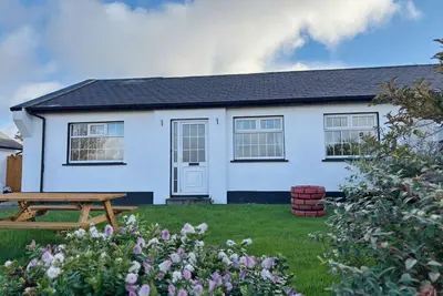 Image de Cottage 494 - Roundstone - sleeps 6 guests  in 3 bedrooms