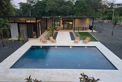 Image de New Luxury privacy Villa, large pool Playa Grande.