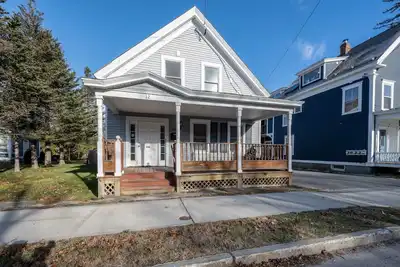 Historic Condo In Town - Okemo Shuttle Outside