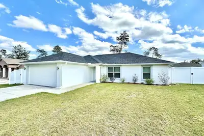 Image de White Oak - Spacious, Clean, and Comfy!