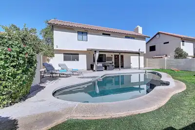 Image de Charming 3-bedroom house with Pool and Hot Tub