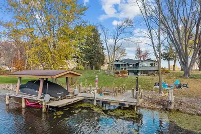 Image de Riverside! PrivateDock|Hot Tub|WaterToys|Firepit!