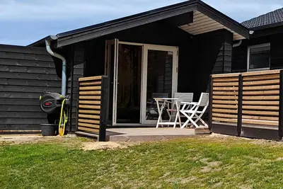 Image de Stylish shelter room insulated for use all year