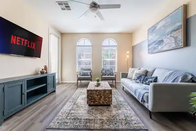 Image de Charming Family Home | Heart of Oc | Free Parking