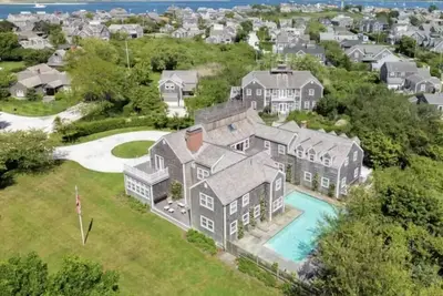 Private Brant Point Home with Pool!