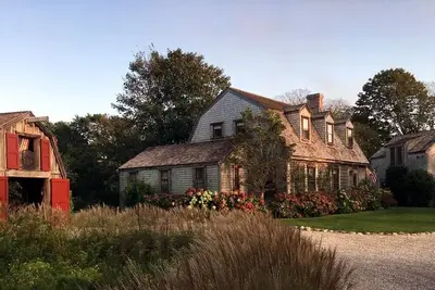 Antique style Nantucket home