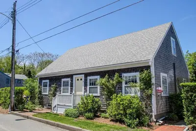Refurbished four bedroom Nantucket home