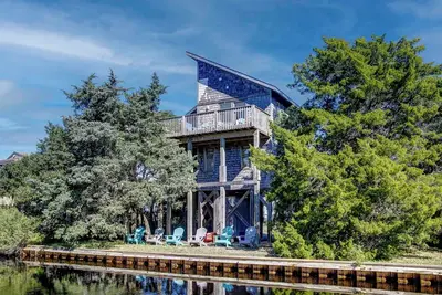 Image de Sound Rider-Canal Front - 4 Minute Drive to Beach and Ramp 49!