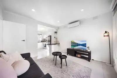 Image de Cozy Two Bedrooms in Brunswick