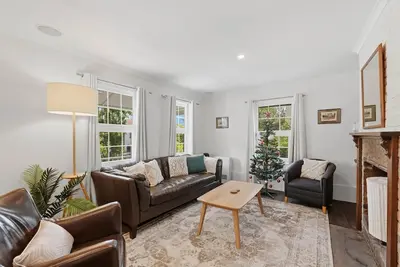 Image de City & Heritage - Stylish 2 Bed Cottage in Hobart