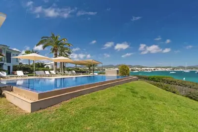 Image de Villa « Sa Bateria » avec vue sur mer, Wi-Fi et climatisation