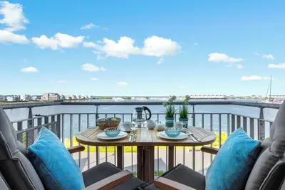 Image de Undine - Balcony with water views, washing machine, private parking space