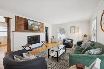 Image de Spacious 4 bed, 3 bath home near Minneapolis