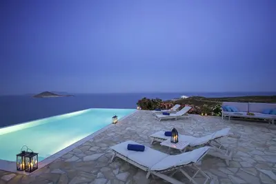 Image de Alluring Patmos Villa | Villa Heracles’ Rest | 5 Bedrooms | Scenic Verandas |.