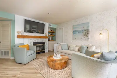 Image de Surfrider (N. Pacific Shoreline Condos)