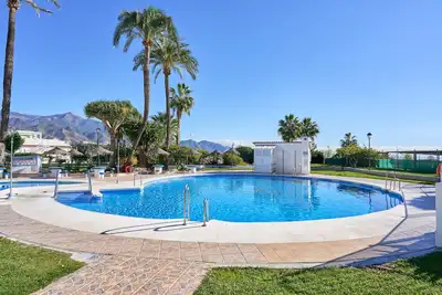 Image de Casa José : Vue sur la montagne, Wi-Fi et climatisation à Nerja