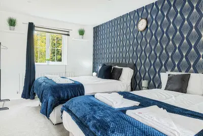 Image de 4-Bed Spacious House Perfect for Long-Term Stays