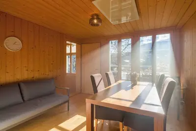 Lakefront Apartment in Spiez Bay