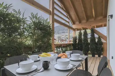 Image de Appartement alpin spacieux avec jacuzzi